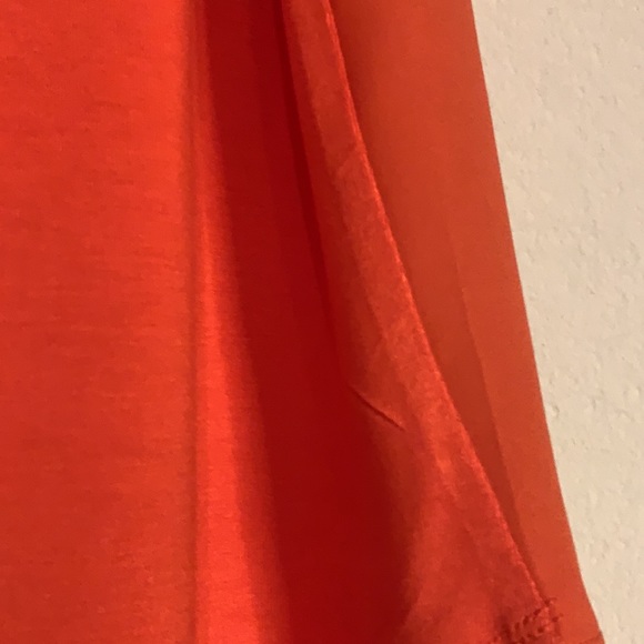 New York & Company Mandarin Orange Sleeveless Blouse. Size M. New ! - Picture 6 of 7